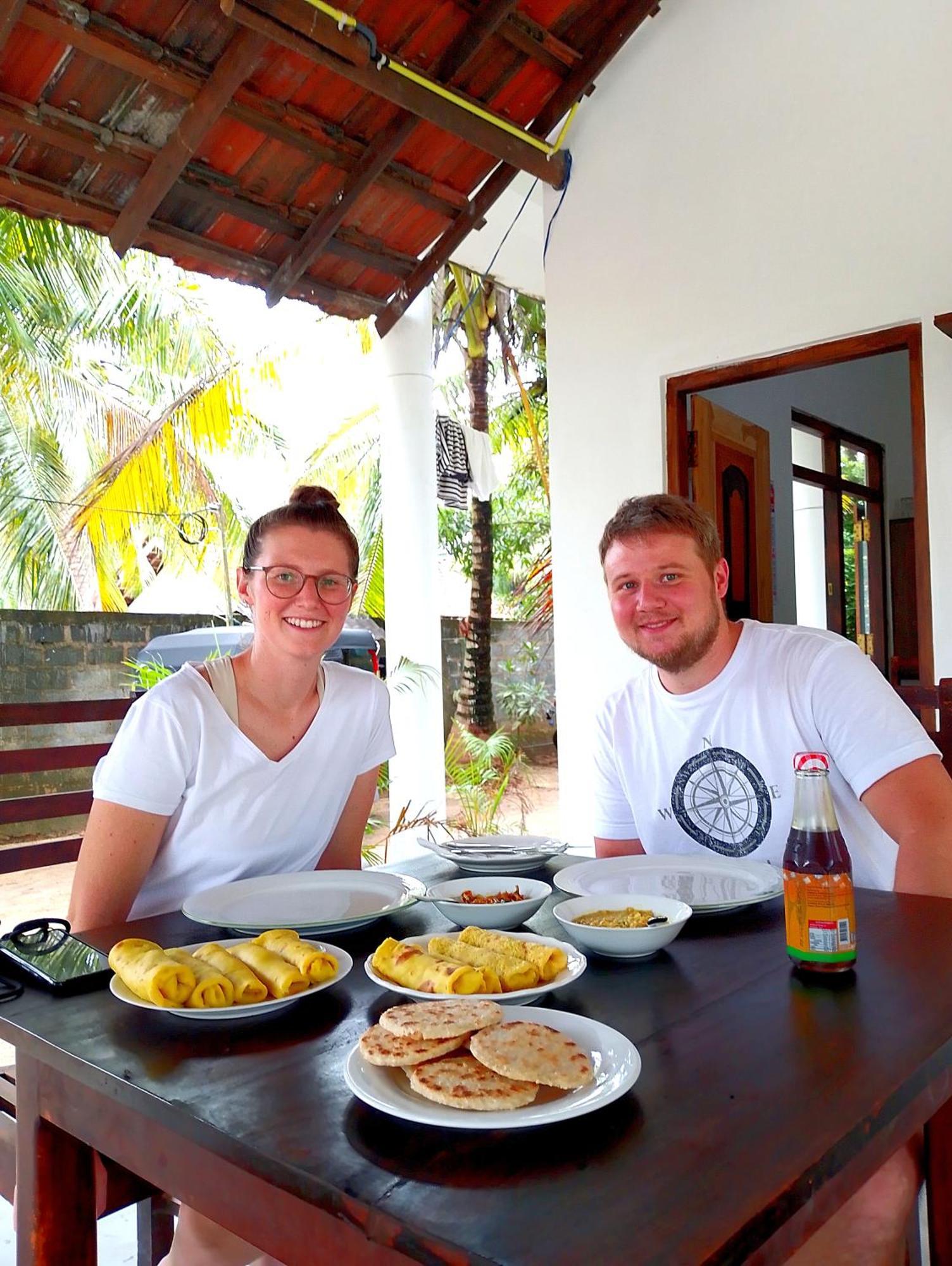 Little Sunshine Guest House & Restaurant Tangalle Ngoại thất bức ảnh